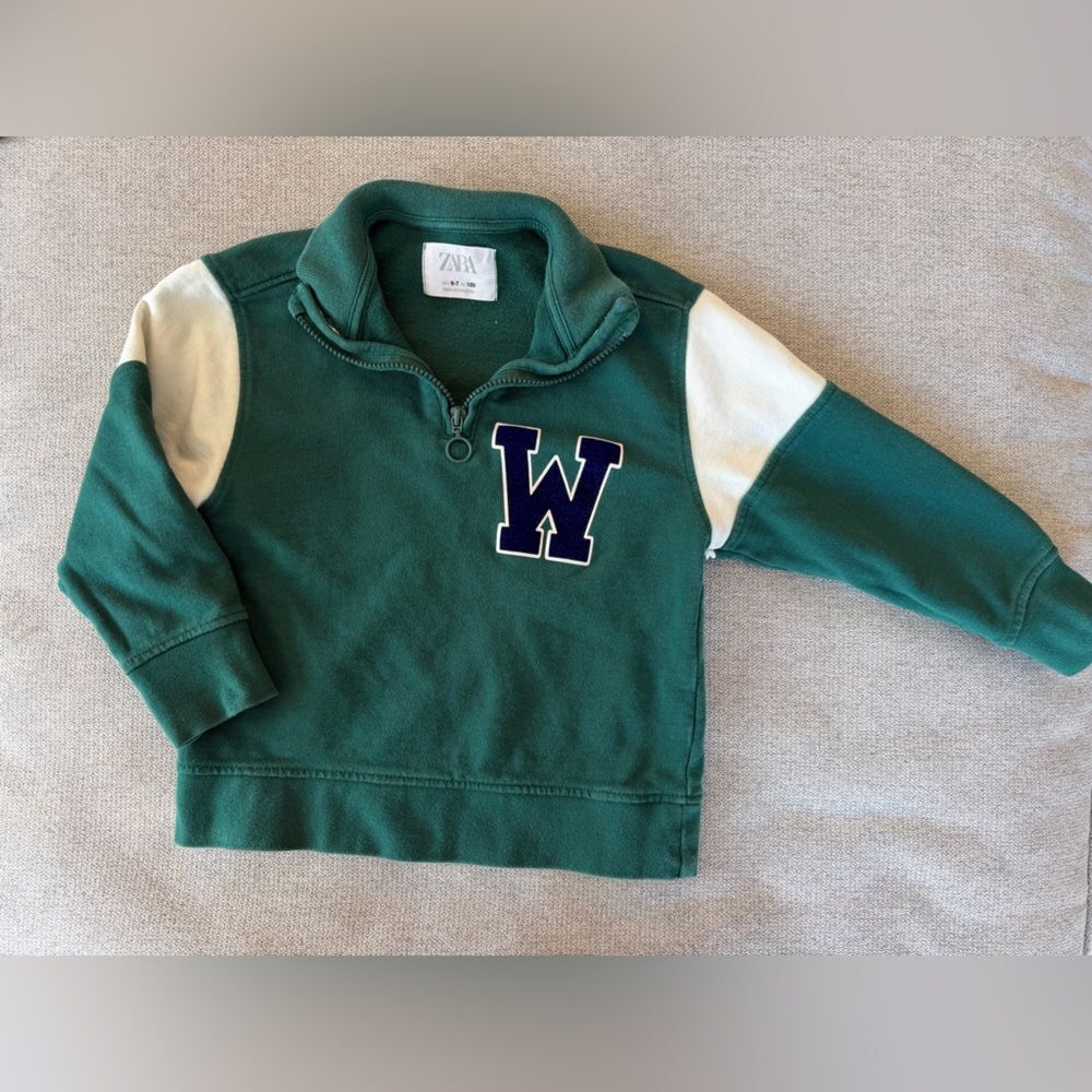 Zara Boys Quarter Zip “W” Initial Terry Knit Pullover Sweatshirt Size 6 -7 Green